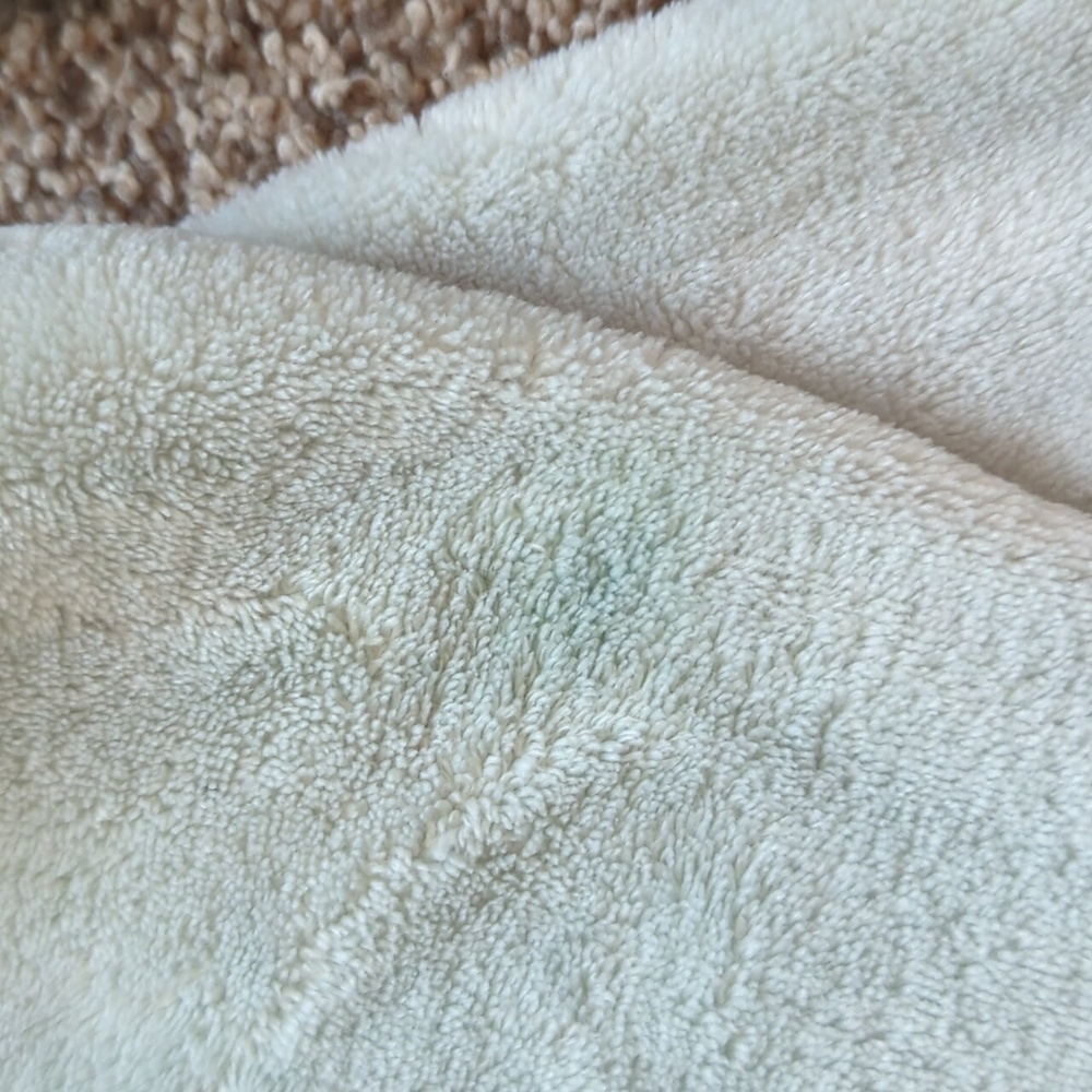 George sweaters - Picture 2 of 2